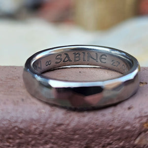 Graviranje prstanov - Simon Vida Jewelry